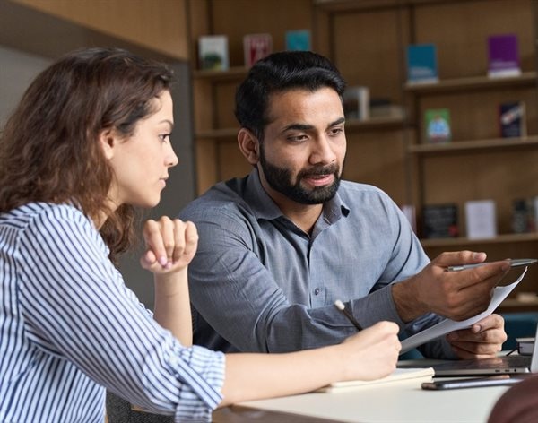 School Leaver Jobs vs University: What’s the Better Option?