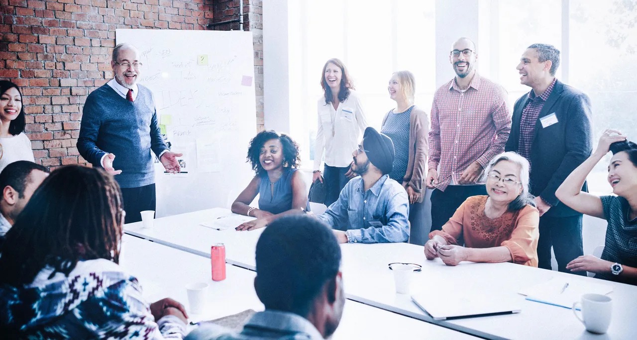 How Akountify Helps Agencies Scale with Safe LinkedIn Accounts